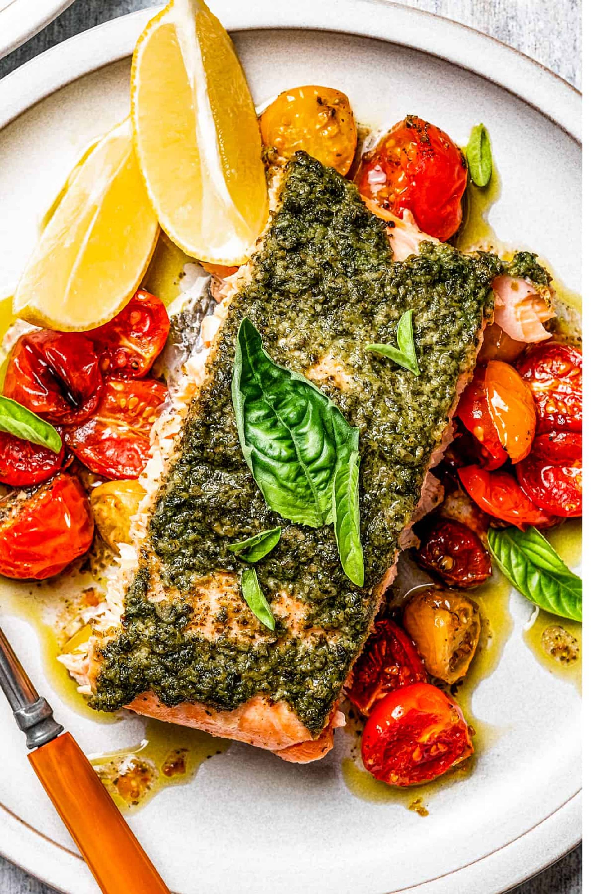 Spinach Pesto Salmon